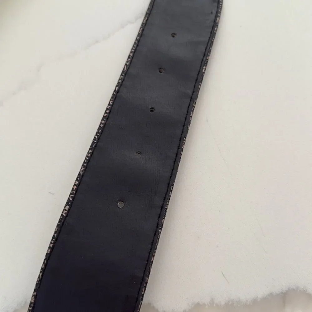 VINTAGE 80s Gold Embossed Waist Belt Bow & Buttons